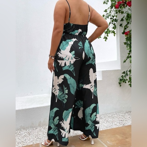 SHEIN Holidaya Plus Tropical Print Wide
Leg Cami Jumpsuit - Picture 2 of 10